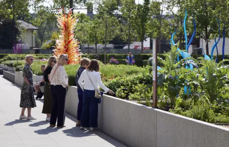 Modern Masters | Dale Chihuly